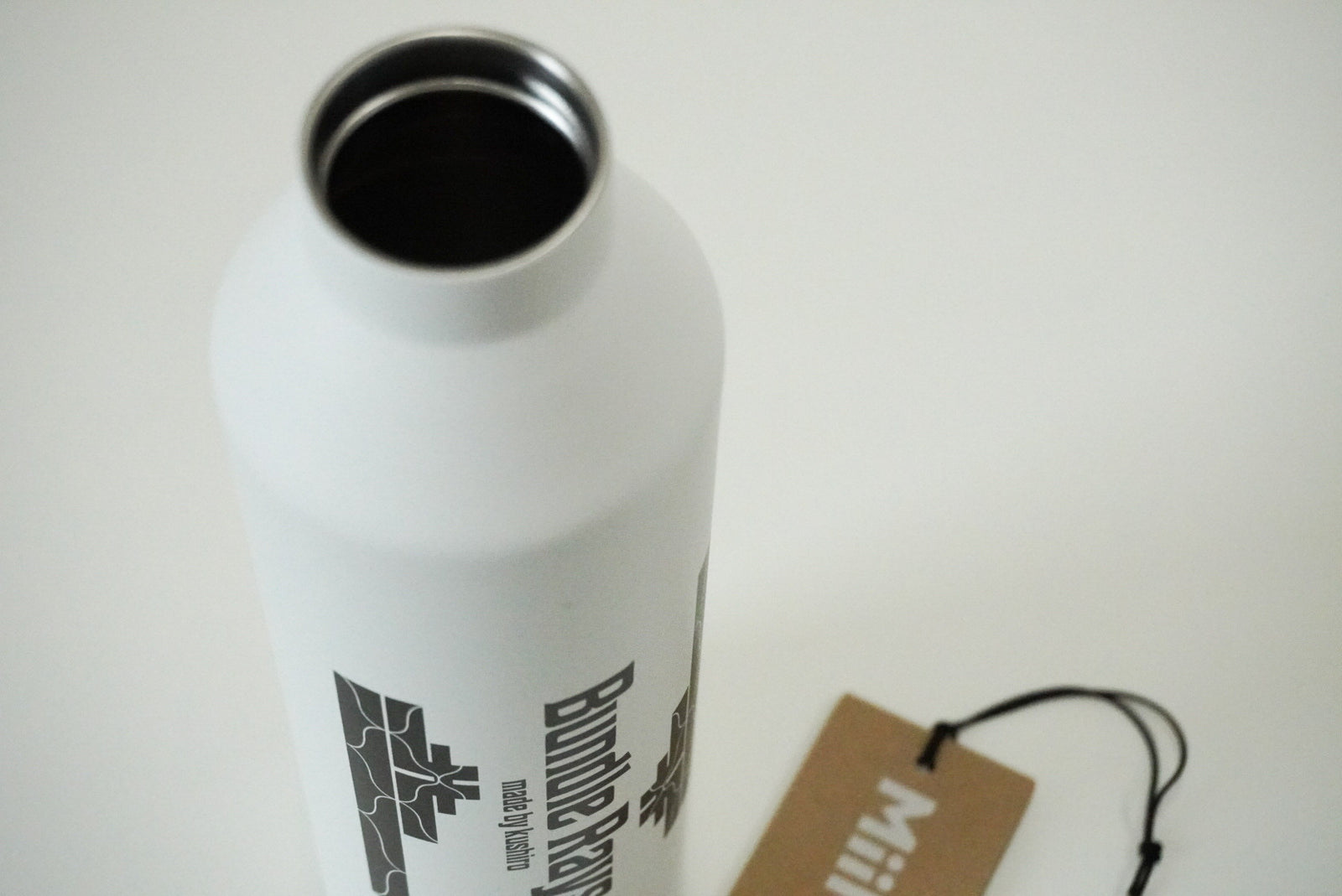 ハワイ限定♪Miir Narrow Mouth Bottle WAIKIKI ハワイ限定♪Miir Narrow Mouth Bottle WAIKIKI